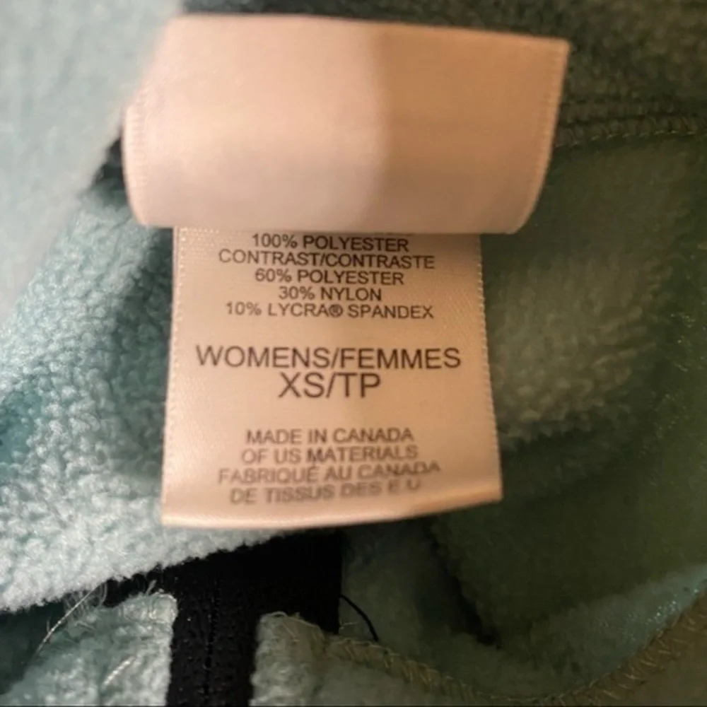 Really clean lightly used The North Face Fleece in a size Xtra Small - Picture 9 of 9